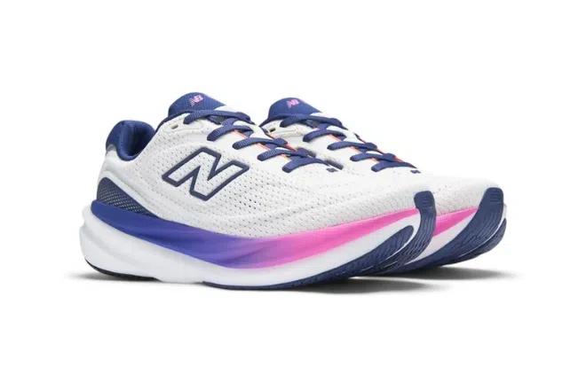 Best running shoes in Singapore: New Balance Women 1080v15