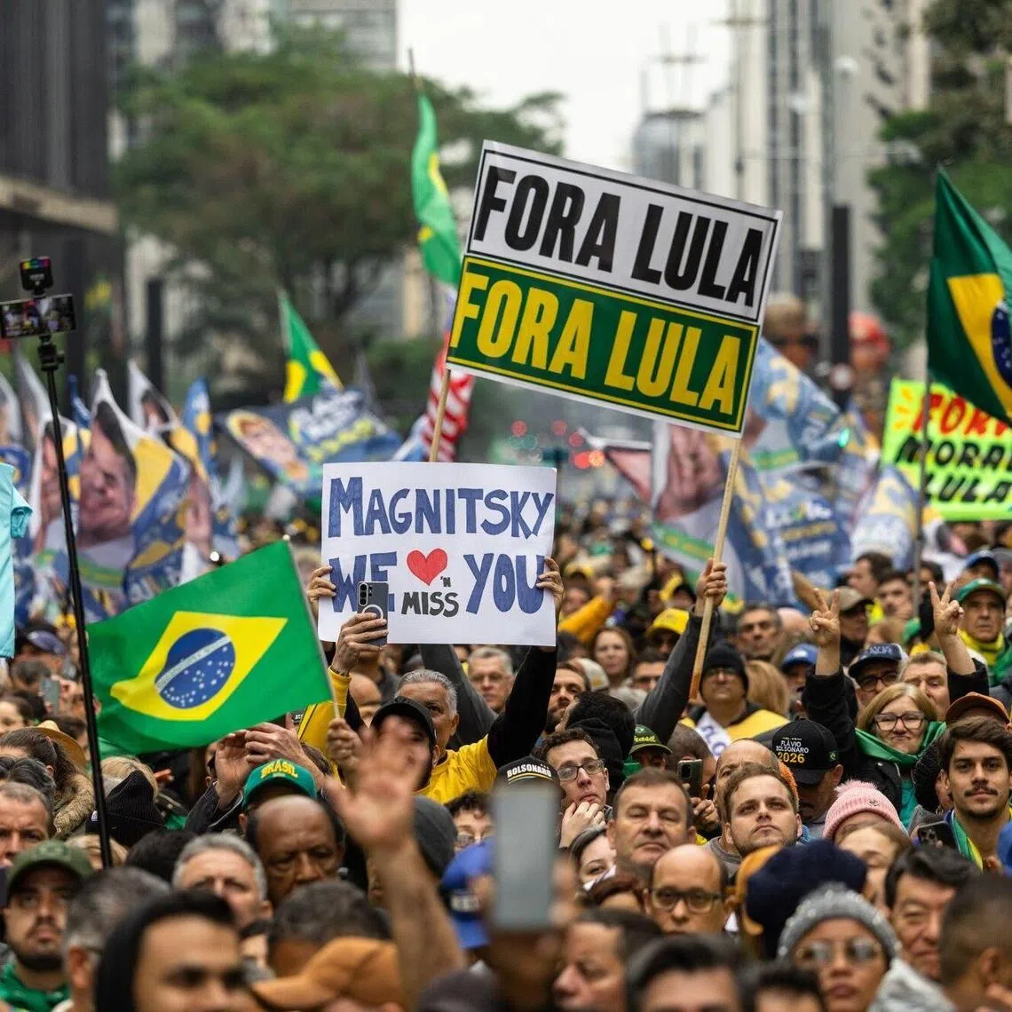 Supporters of Brazilian presidential candidate Flavio Bolsonaro attend a campaign rally in Sao Paulo on Sept 7.