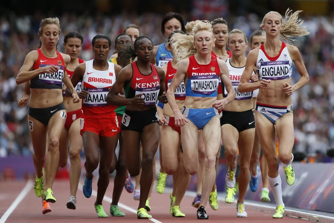 Britain's Hanna England (R-L), Russia's Tatyana Tomashova, Kenya's Hellen Onsando Obiri, Bahrain's Maryam Yusuf Jamal and Germany's Corinna Harrer compete during their women's 1500m heat during the London 2012 Olympic Games at the Olympic Stadium August 6, 2012. REUTERS/Lucy Nicholson/File Photo