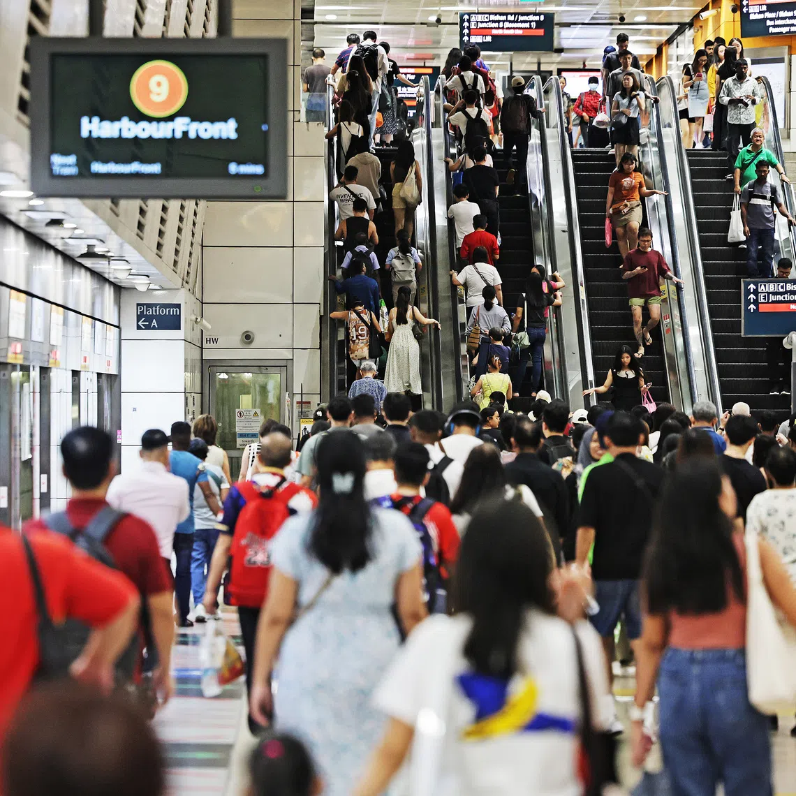 Commuters at 68 train stations here operated by SMRT can now keep themselves updated with the latest news through English-language audio bulletins from The Straits Times.