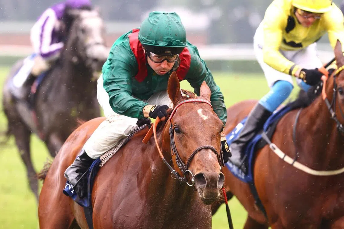 Rayif (Mickael Barzalona) taking the Group 1 Poule d'Essai des Poulains (1,600m) at ParisLongchamp on May 10.
