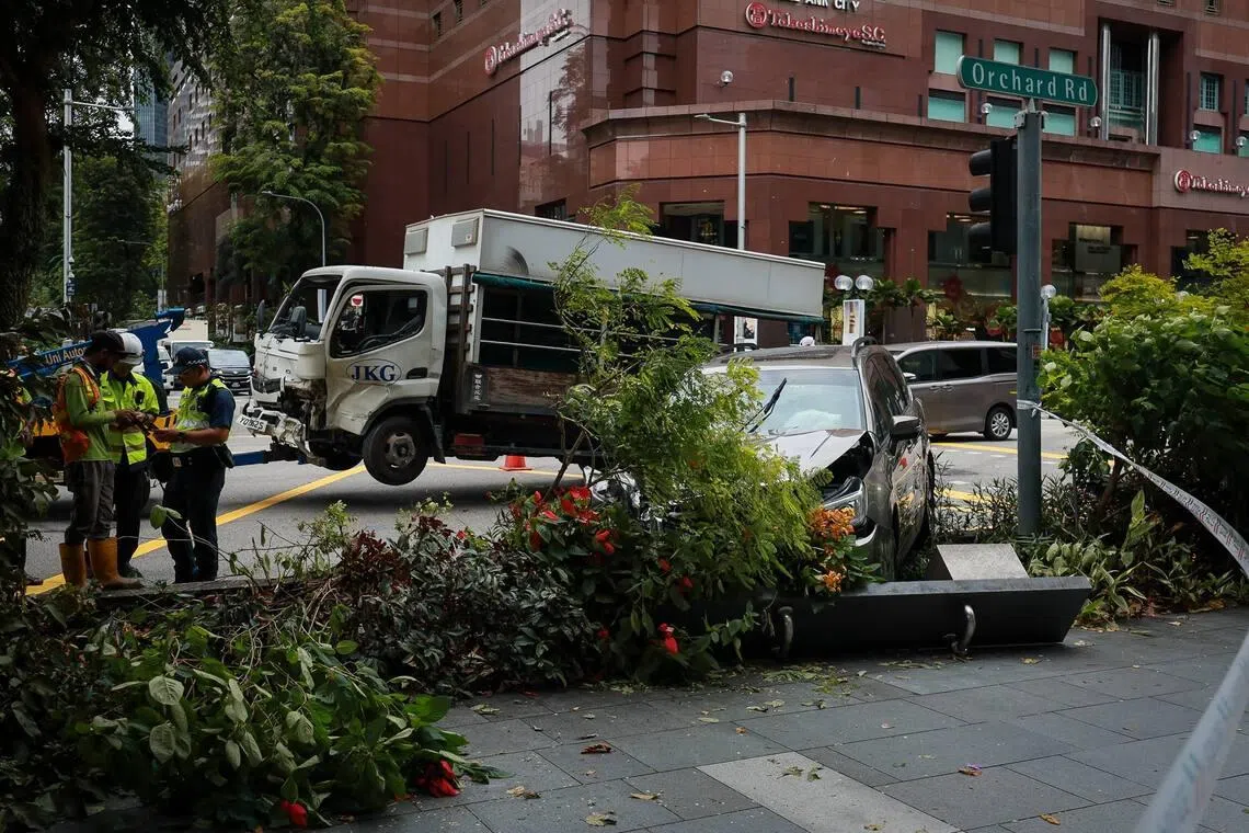 13 taken to hospital after accident involving lorry and car in Orchard Road