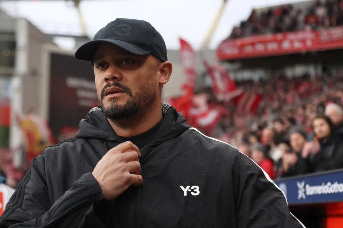 Soccer Football - Bundesliga - Bayer Leverkusen v Bayern Munich - BayArena, Leverkusen, Germany - March 14, 2026 Bayern Munich coach Vincent Kompany before the match REUTERS/Thilo Schmuelgen
