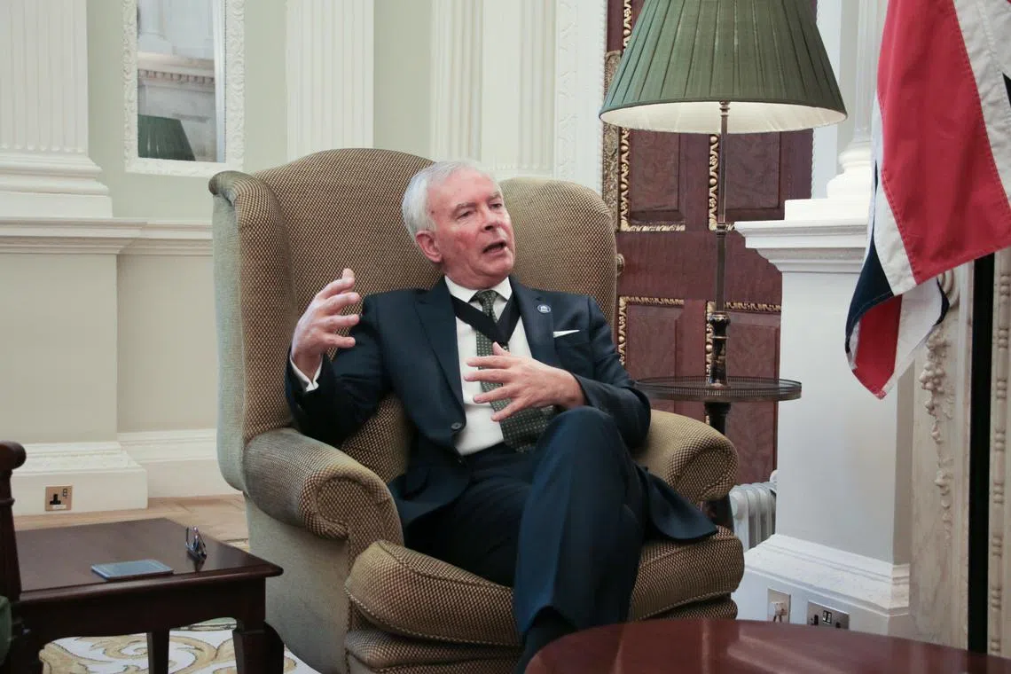 jelondon04

London’s Lord Mayor, Mr Nicholas Lyons, a veteran banker, at an exclusive interview with The Straits Times in London.