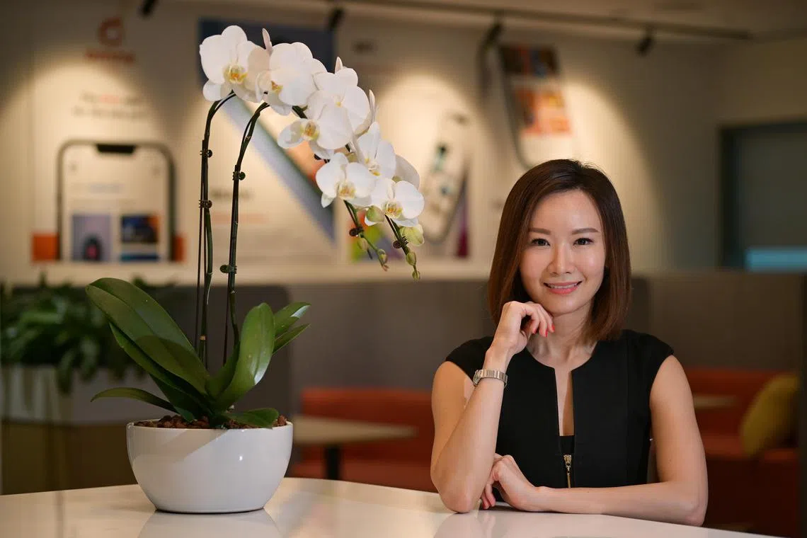 ST20221213-202260197628-Lim Yaohui-Adeline Tan -atmoney01/
Ms Candy Goh, 39, Chief Financial Officer of FWD Singapore, at FWD Singapore at Suntec Tower 4 on Dec 13, 2022.
(ST PHOTO: LIM YAOHUI)