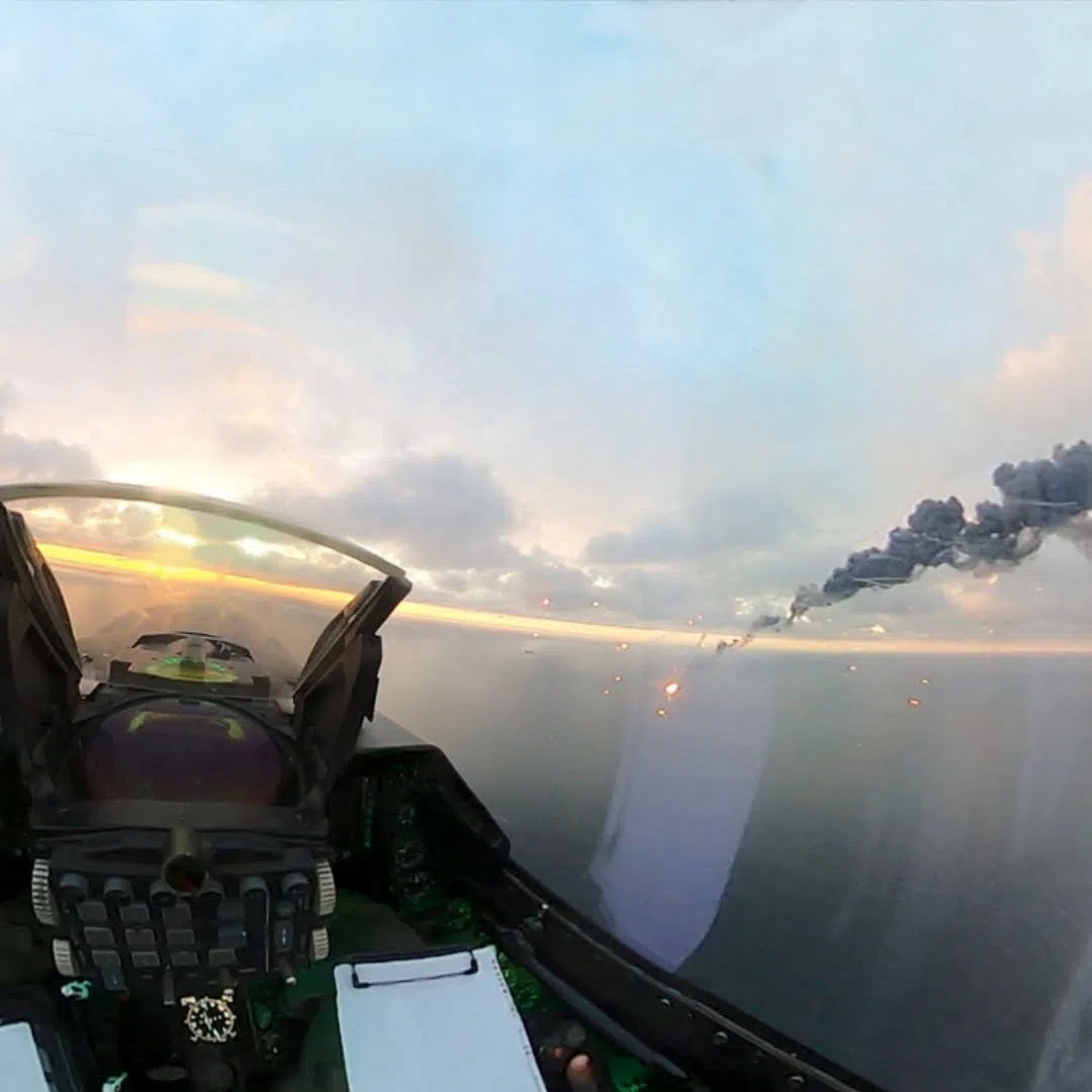 A view from the cockpit of a Romanian F-16 fighter jet during a mission to intercept and neutralize two drones that entered Romanian airspace without authorization on October 17, in this handout image provided by the Borcea 86th Air Base and released on October 18, 2026 by the Romanian Defense Ministry, in location given as Romania. Romanian Ministry of National Defence/Handout via REUTERS