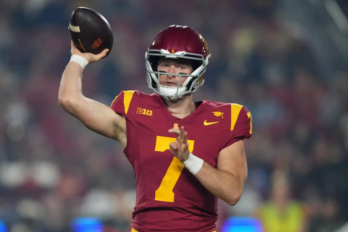 Oct 25, 2024; Los Angeles, California, USA; Southern California Trojans quarterback Miller Moss (7) throws the ball against the Rutgers Scarlet Knights in the first half at United Airlines Field at Los Angeles Memorial Coliseum. Mandatory Credit: Kirby Lee-Imagn Images/File Photo