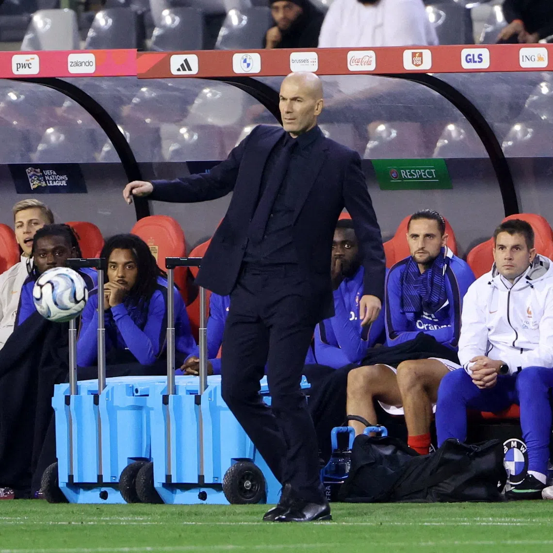 Soccer Football - UEFA Nations League - Group A1 - Belgium v France - King Baudouin Stadium, Brussels, Belgium - September 28, 2026 France coach Zinedine Zidane reacts REUTERS/Omar Havana     TPX IMAGES OF THE DAY