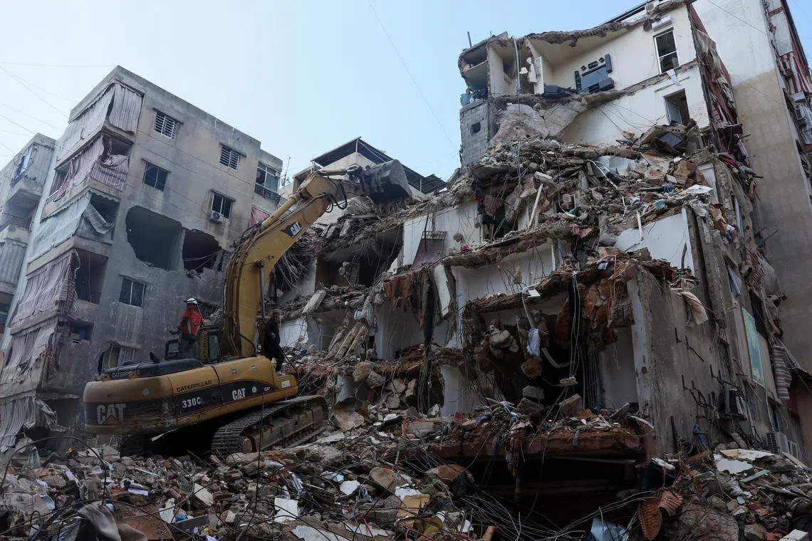 وطن نيوز – المبعوثون اللبنانيون والإسرائيليون يجتمعون في الوقت الذي تضغط فيه إسرائيل على حربها على حزب الله