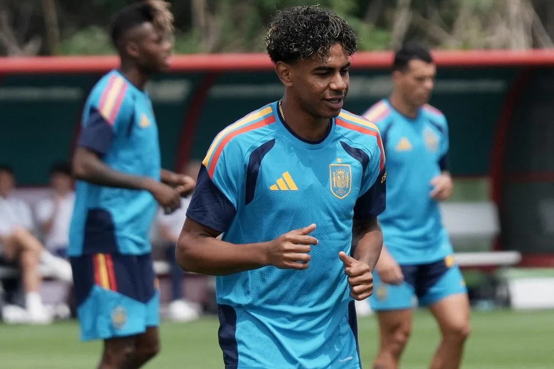 Soccer Football - FIFA World Cup 2026 - Spain training - Sports Arena Club, Guadalajara, Mexico - June 25, 2026 Spain's Lamine Yamal during training REUTERS/Ivan Arias
