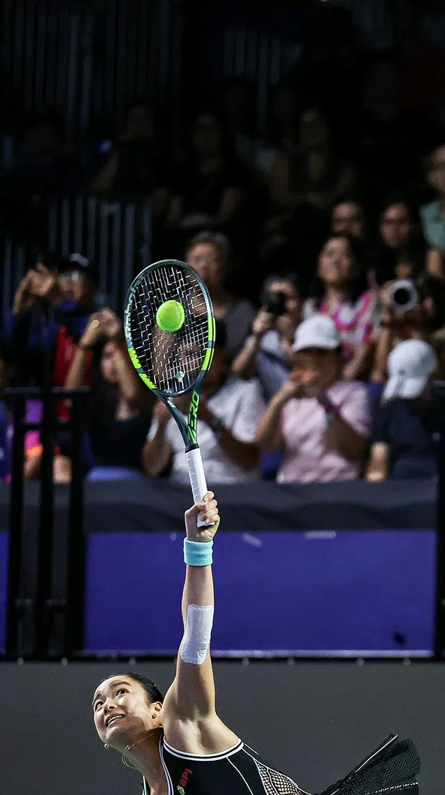 WTA world No. 18 Alexandra Eala facing world No. 180 Tatiana Prozorova during their Singapore Tennis Open women's singles Round of 16 match at OCBC Arena on Sept 24, 2026. ST PHOTO: BRIAN TEO