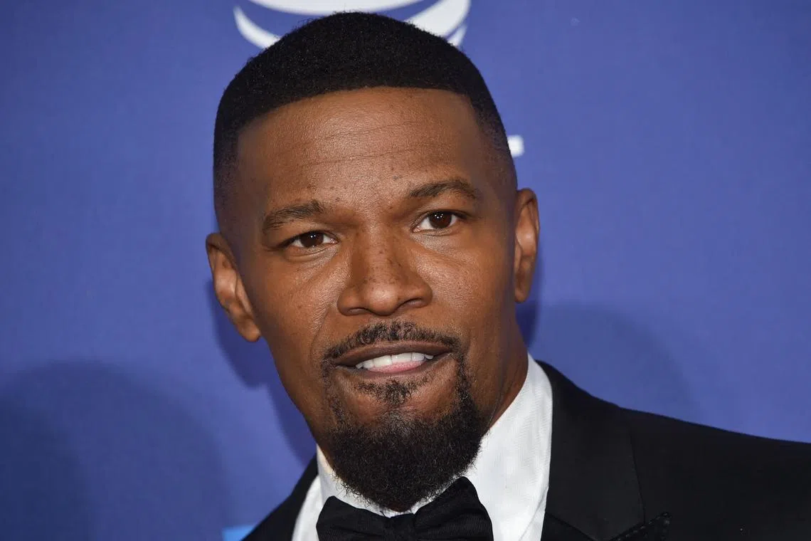 (FILES) US actor Jamie Foxx arrives for the 31st Annual Palm Springs International Film Festival (PSIFF) Awards Gala at the Convention Center in Palm Springs, California on January 2, 2020. Oscar-winning US actor Jamie Foxx has been accused of sexually assaulting a woman in 2015, according to a New York court filing Nvember 22.
In the document the plaintiff, identified only as Jane Doe, alleges Foxx "intentionally and without consent used force to offensively touch" her, by groping her breasts and genitals at a rooftop bar in Manhattan. (Photo by Chris Delmas / AFP)
