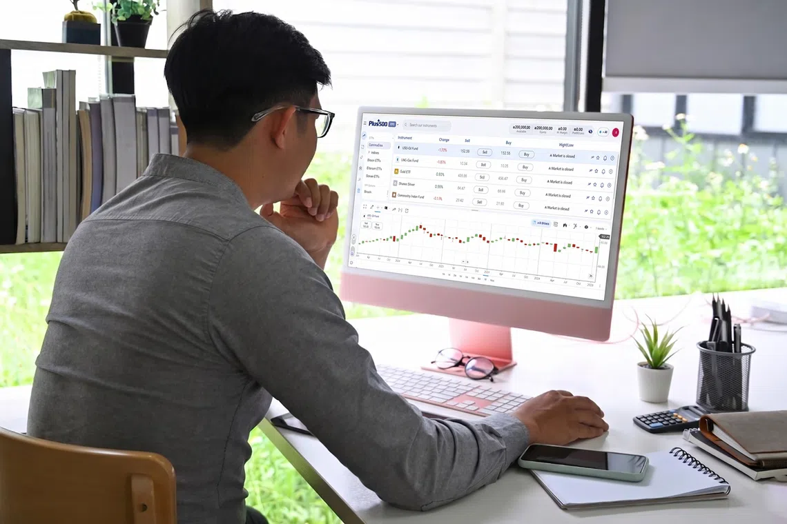 Trader trading amidst market volatility.