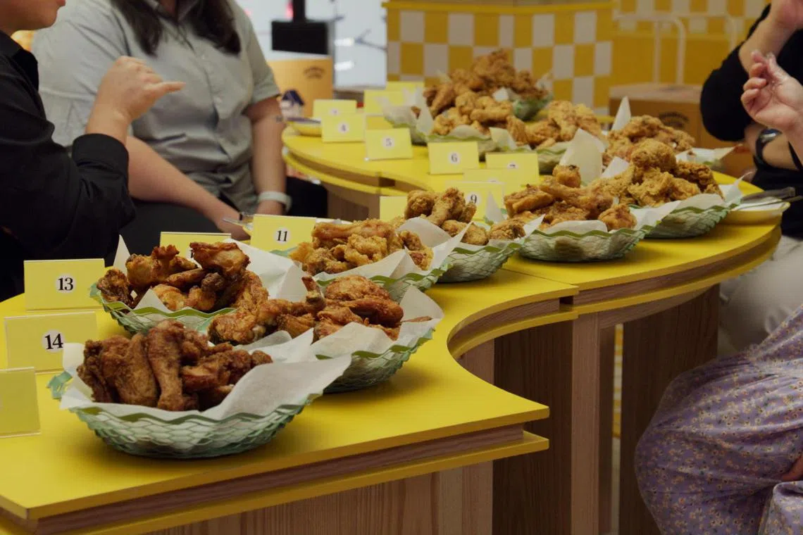 adbinge12 - Korean Fried Chicken Rhapsody



Source/copyright: Netflix
