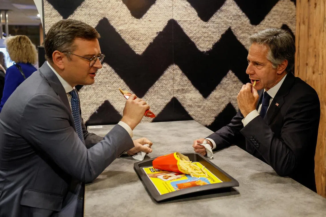 Ukraine's Foreign Minister Dmytro Kuleba (left) and US Secretary of State Antony Blinken visited McDonald's in Kyiv.