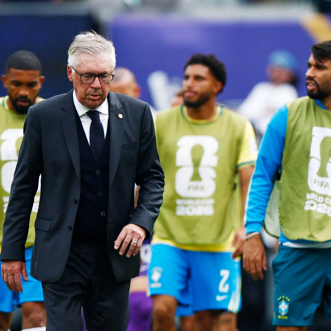 Soccer Football - FIFA World Cup 2026 - Round of 16 - Brazil v Norway - New York New Jersey Stadium, East Rutherford, New Jersey, U.S. - July 5, 2026 Brazil coach Carlo Ancelotti at half time REUTERS/Jeenah Moon
