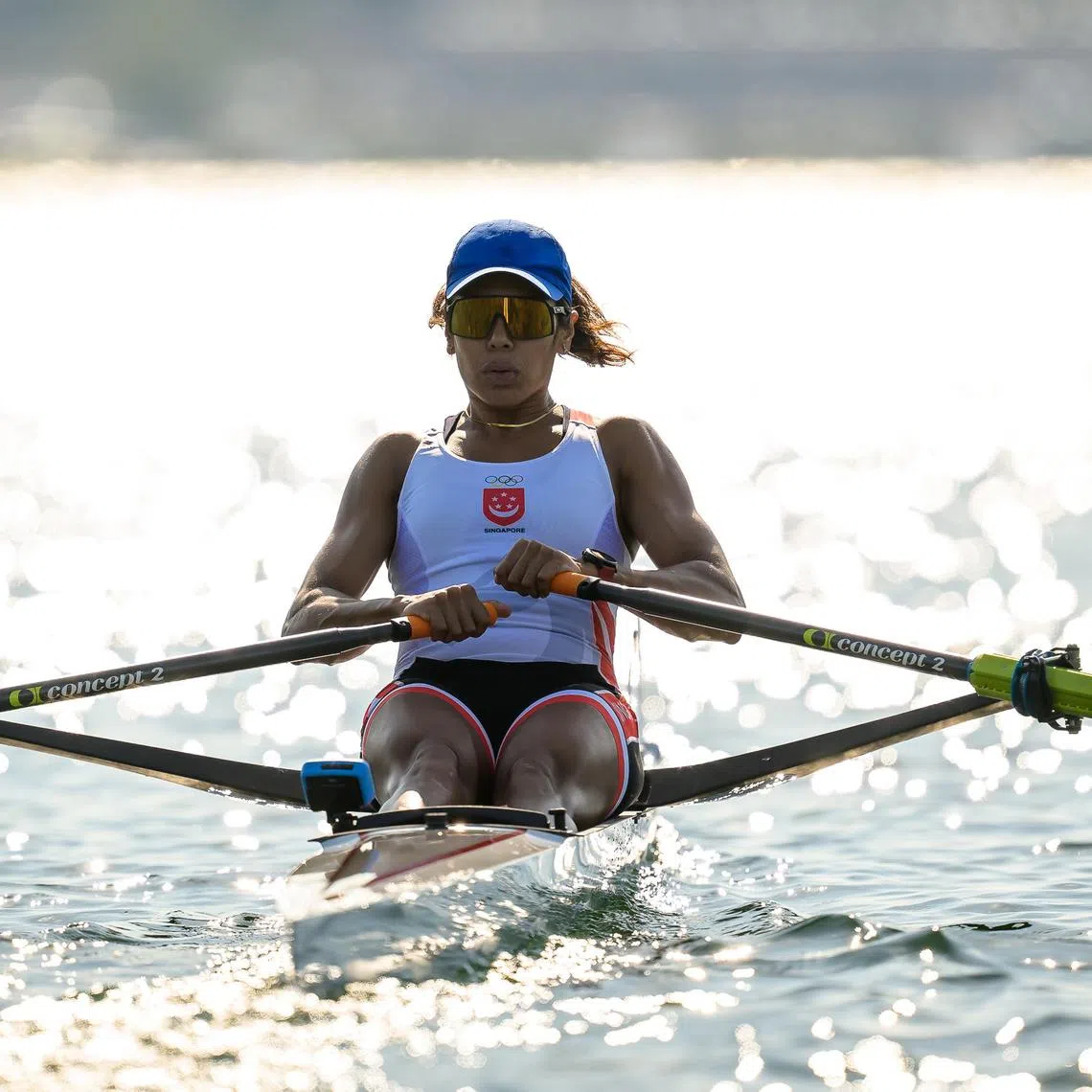 Singapore rower Saiyidah Aisyah Rafa'ee in action.