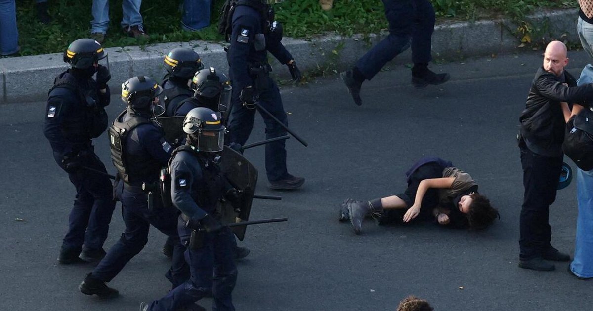 Hundreds arrested in French school protests, as Macron summons ministers