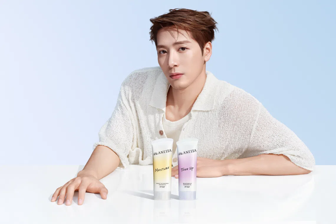 Jackon Wang with ANESSA’s Multi-Control UV Gel range