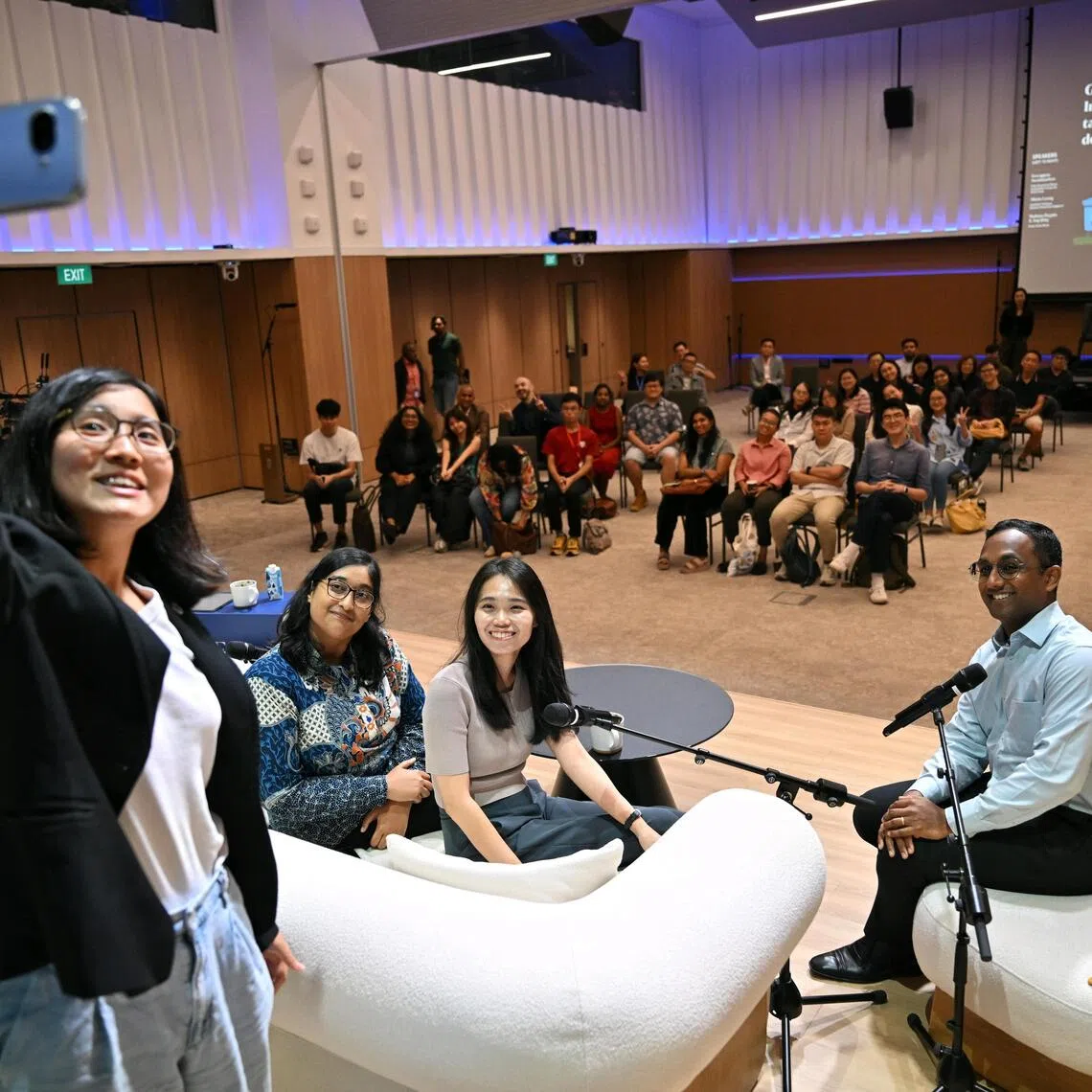 ST Podcasts Live at SPH Auditorium on Dec 2, 2025.

Green Pulse: Individual actions to tackle climate change - do they count?

Veerappan Swaminathan, CEO, Sustainable Living Lab (SL2) Group, Alisius Leong, Assistant Professor, NUS, Shabana Begum & Ang Qing, Green Pulse hosts.