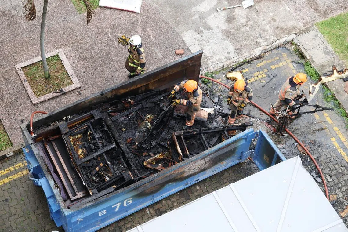 The fire is believed to have been sparked by a cigarette butt that someone hda thrown into the skip bin, reported Lianhe Zaobao.