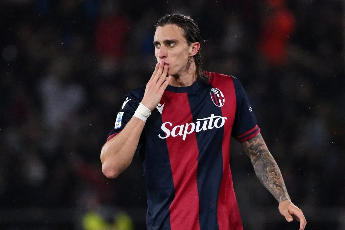 Soccer Football - Serie A - Bologna v Juventus - Stadio Renato Dall'Ara, Bologna, Italy - May 20, 2024 Bologna's Riccardo Calafiori celebrates scoring their third goal REUTERS/Alberto Lingria