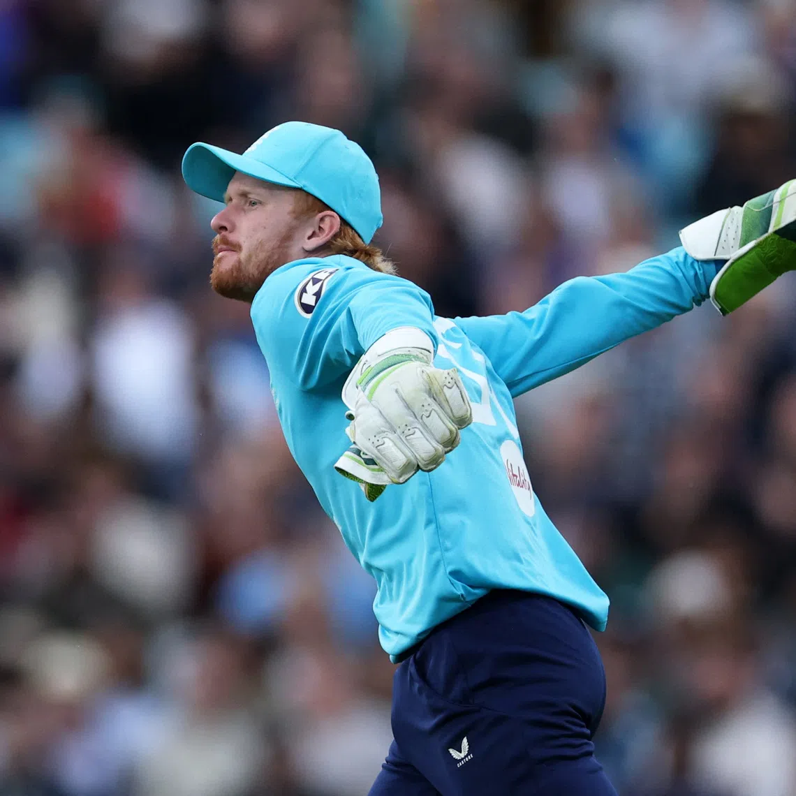 Cricket - Third One Day International - England v Sri Lanka - The Oval, London, Britain - September 27, 2026 England's Jordan Cox celebrates after taking a catch to dismiss Sri Lanka's Janith Liyanage Action Images via Reuters/John Sibley