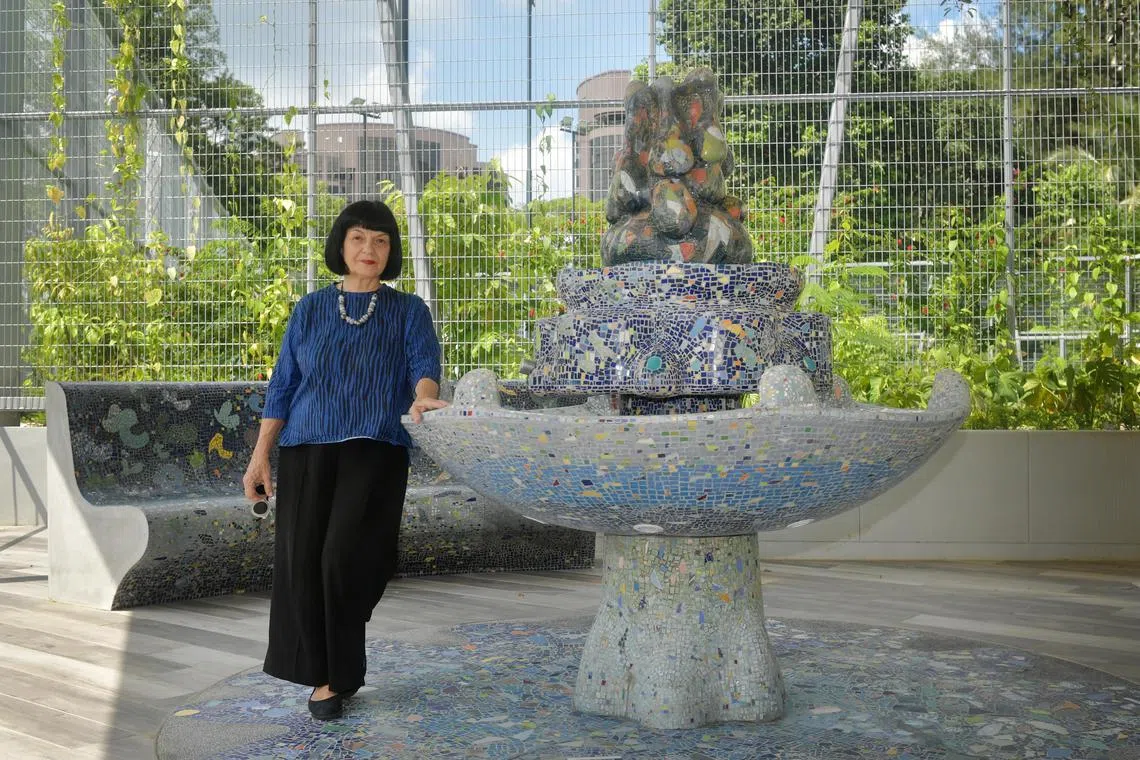 kgsculpture / ST20221128_202209847547 / Alphonsus Chern //

Delia Prvacki, whose mosaic work Water And Air has been moved from Zouk in Jiak Kim St to Rochester Commons.