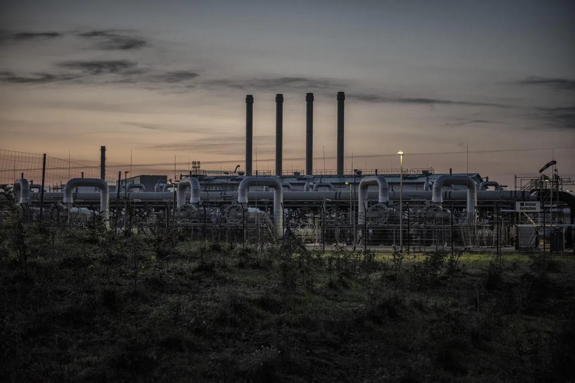 The move aims to bypass potential opposition from Slovakia and Hungary.