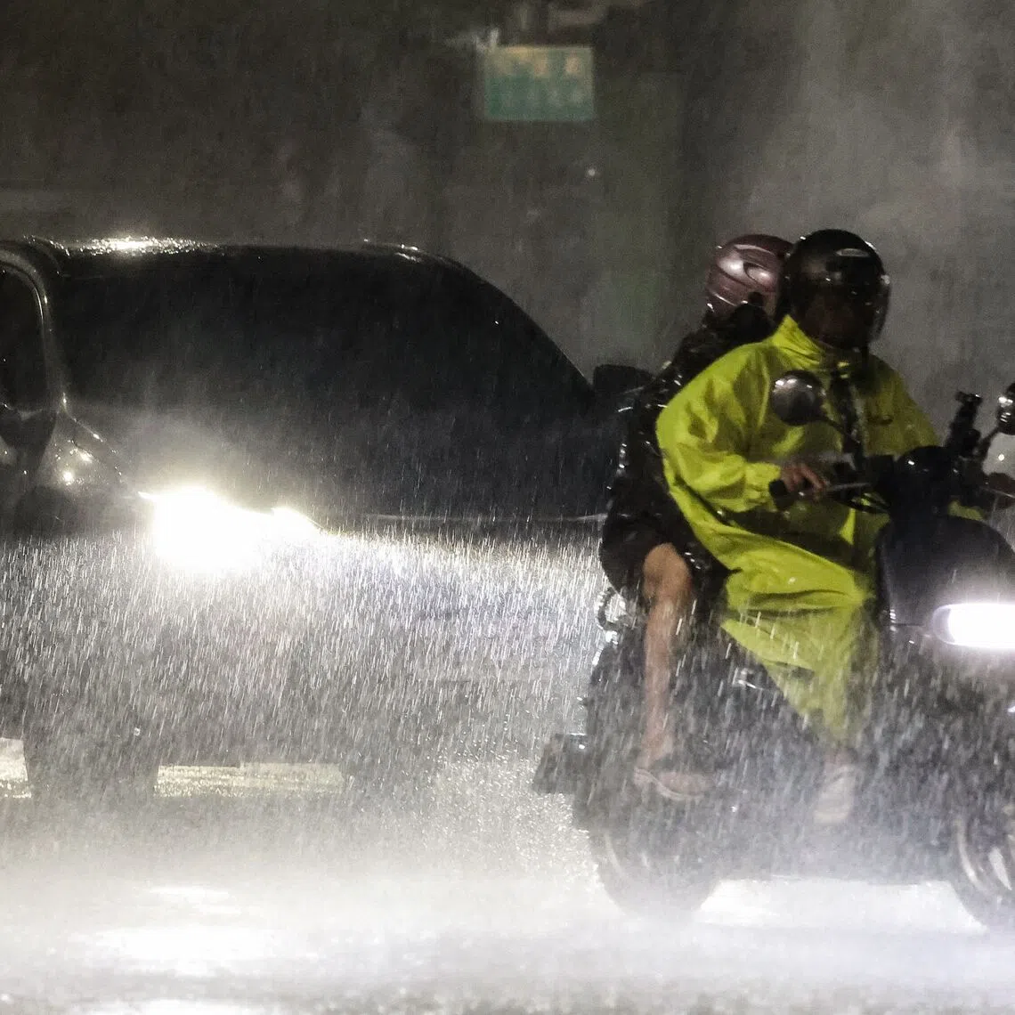 Maximum sustained winds were 185km per hour at the storm’s centre as of 11am local time (11am Singapore time).