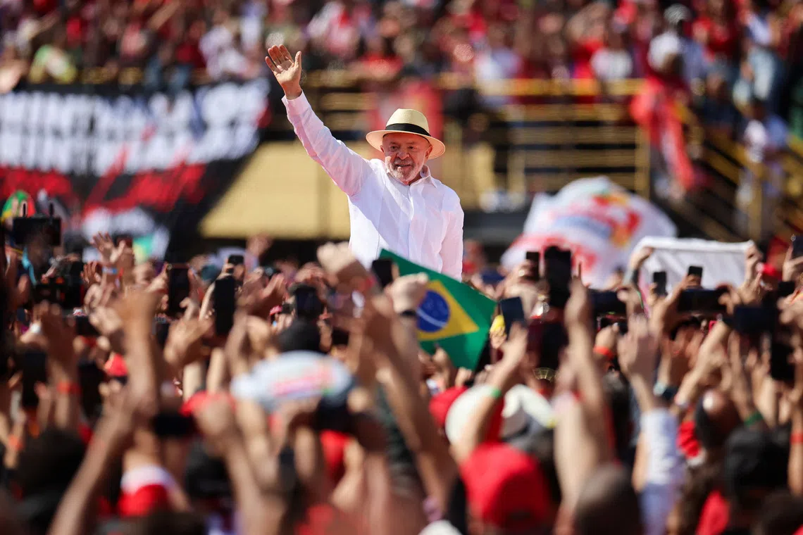 Brazilian President Luiz Inacio Lula da Silva launches his re-election campaign at Primeiro de Maio Stadium in Sao Bernardo do Campo, Brazil, August 16, 2026. The stadium, formerly known as Vila Euclides, was the site of the mass metalworkers' assemblies led by Lula during the landmark 1979 and 1980 strikes. REUTERS/Adriano Machado