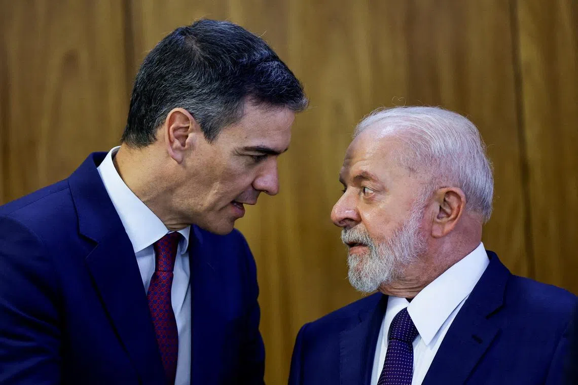 FILE PHOTO: Brazil's President Luiz Inacio Lula da Silva and Spain's Prime Minister Pedro Sanchez meet at the Planalto Palace in Brasilia, Brazil, March 6, 2024. REUTERS/Ueslei Marcelino/File Photo
