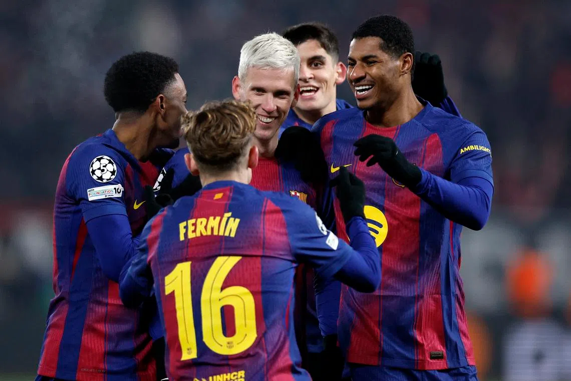 Lopez double fires Barcelona to 4-2 comeback win at Slavia Prague