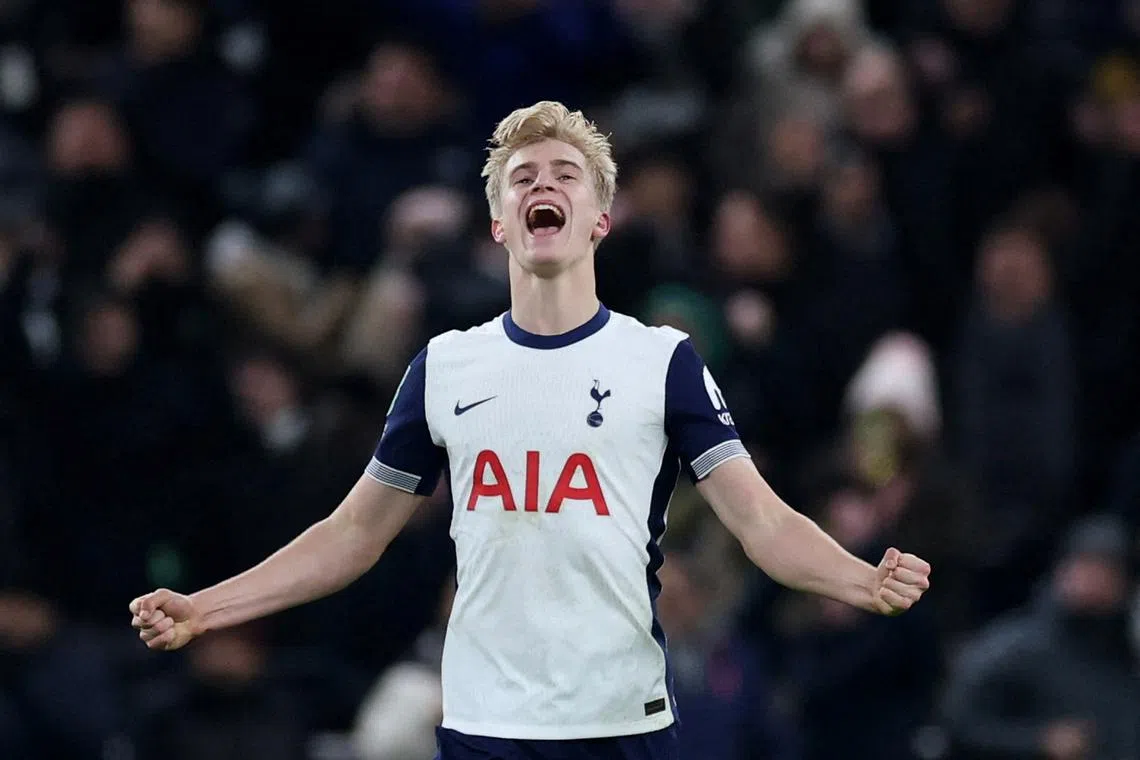Soccer Football - Carabao Cup - Semi Final - First Leg - Tottenham Hotspur v Liverpool - Tottenham Hotspur Stadium, London, Britain - January 8, 2025 Tottenham Hotspur's Lucas Bergvall celebrates after the match Action Images via Reuters/Paul Childs
