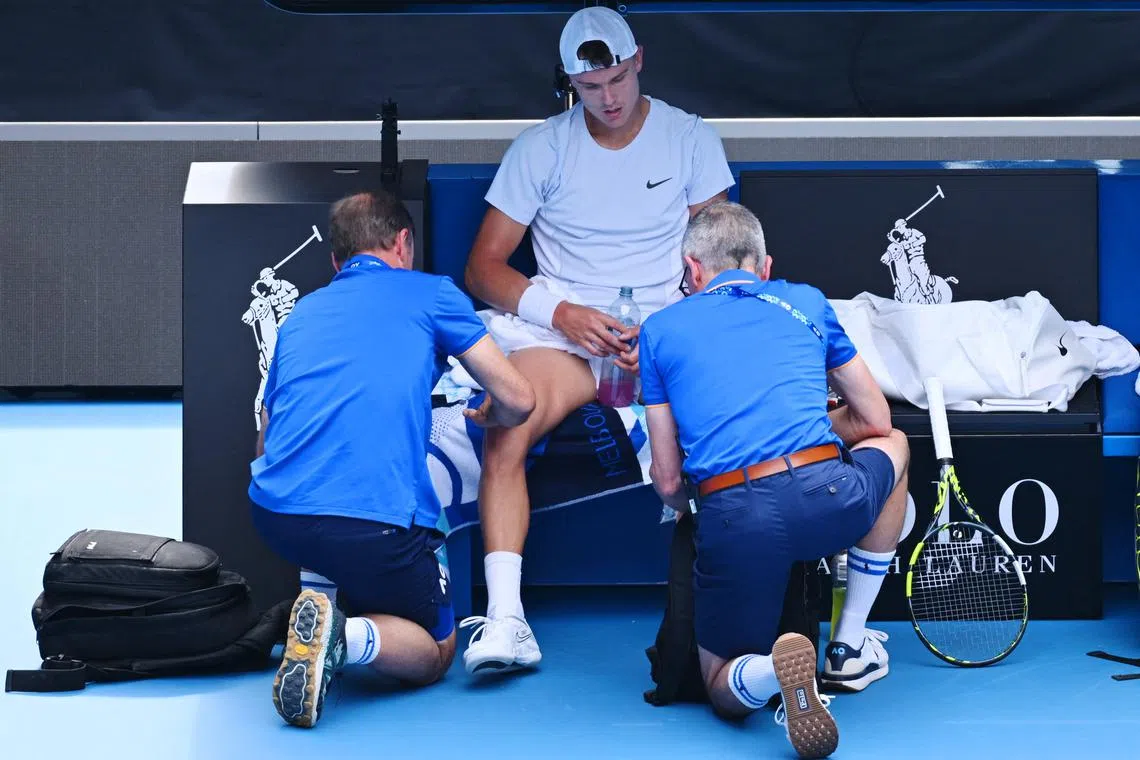 Sinner toughs it out through illness to reach last eight The Straits