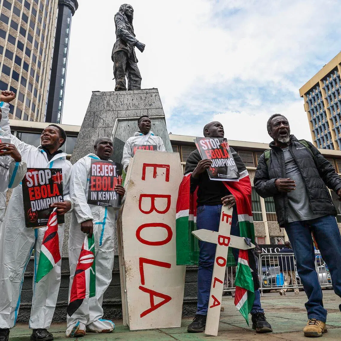 US' plan to set up in Kenya an Ebola quarantine facility for Americans has triggered criticism that the US is offloading risk of caring for its own patients.