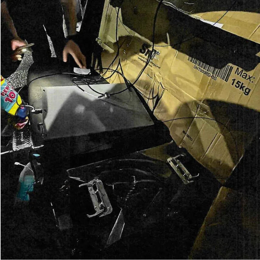 A combined set-up of a “blaster device”, antennae and a large battery pack with battery life of up to 10 hours were found in Ong Kak Seng’s car.