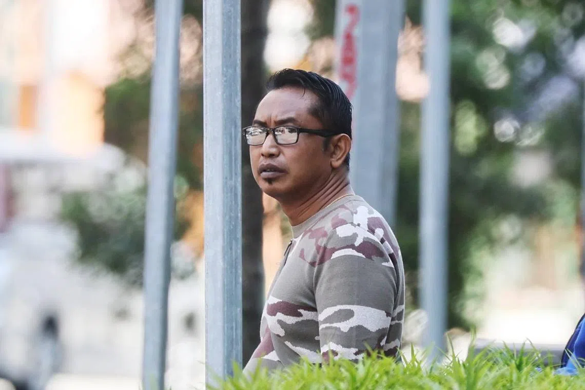 The ICA said that Mohamad Norrahhi Bin Noman, 48, had first helped an Indonesian man, Onky Febrian, to get a fake IC. 