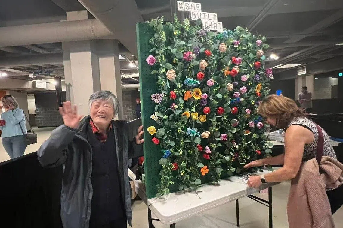 Chao atualmente gosta do reality show Lego Masters, onde os participantes competem para criar peças temáticas dentro de um determinado período de tempo.