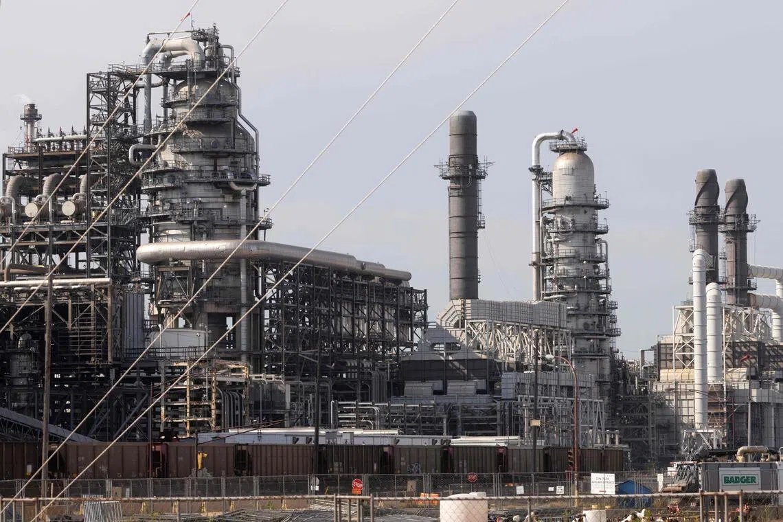Oil Nears $100 as Middle East Tensions Subdue Asian Markets