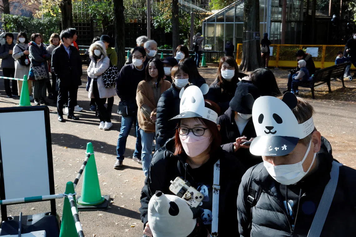 Thousands of people descended on the zoo after seeing news alerts warning that Japan would soon be panda-less for the first time in more than half a century.