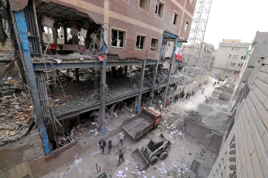 US officials predict quick end to Iran war, while Tehran says it can ...