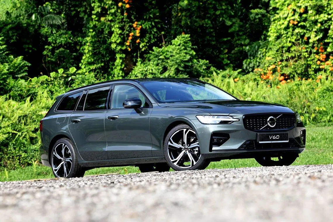 Volvo V60 gives the Swedish station wagon a fitting farewell