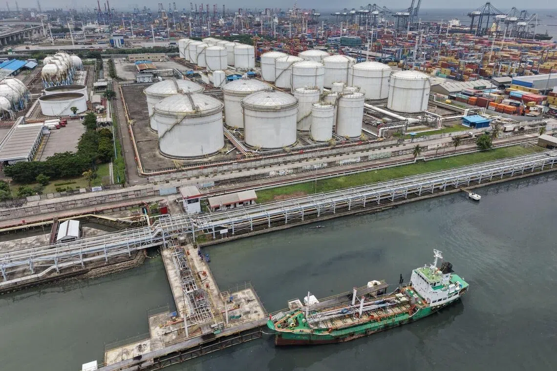 A prolonged disruption would threaten fossil-fuel reliant South-east Asia’s power generation into April and May, when the mercury can climb to sweltering levels.