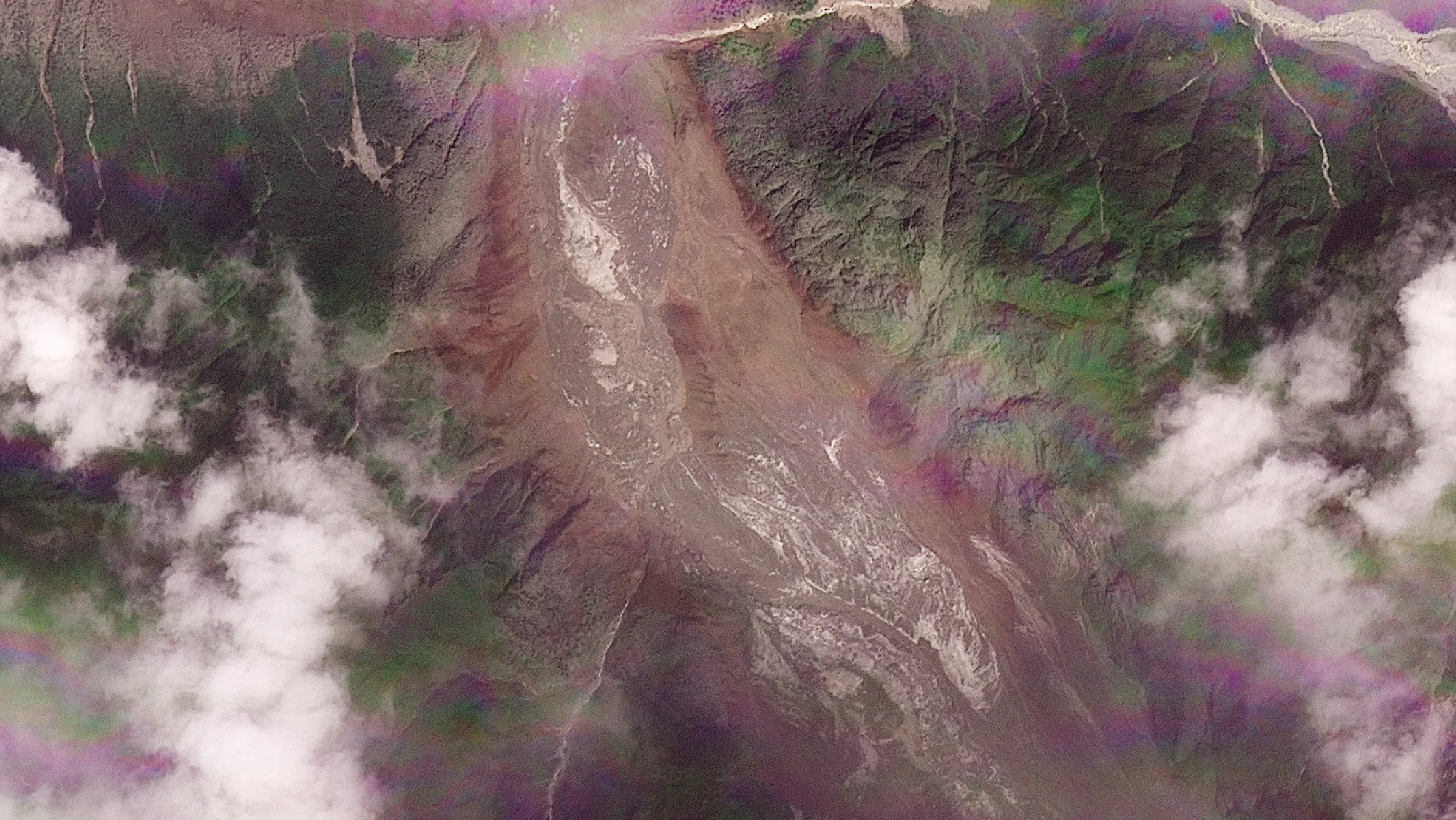 A satellite image shows the valleys near the Nepal-China border on Aug 26 after the devastating floods.