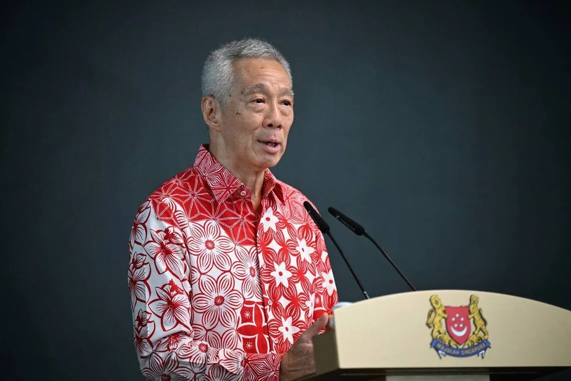 Senior Minister Lee Hsien Loong urged Singaporeans to experience the book and exhibition, and see how Singapore came to be a sovereign, democratic and independent nation.