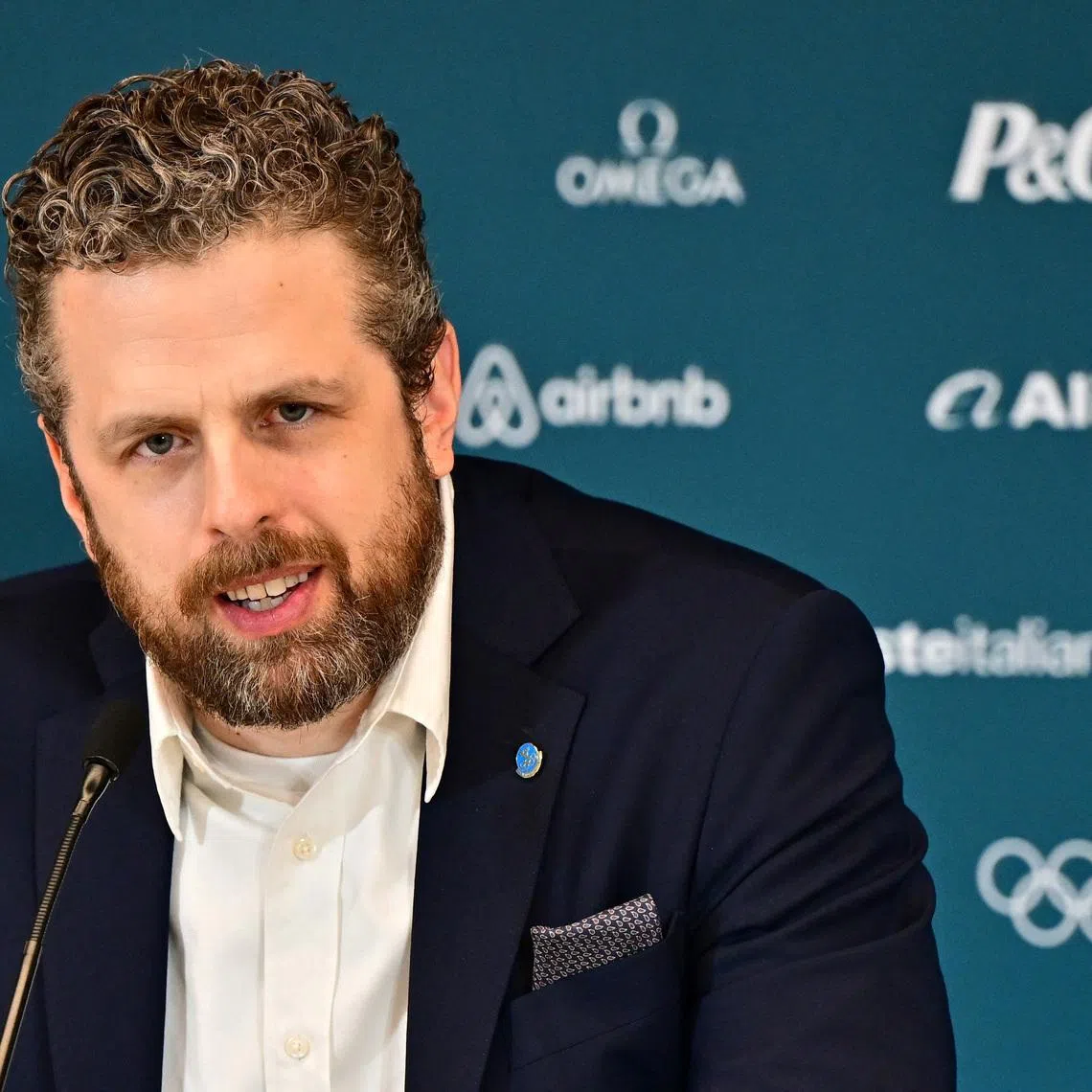 Milano Cortina 2026 Olympics - Ice Hockey - Women's Play-offs Semifinals - United States vs Sweden - Milano Santagiulia Ice Hockey Arena, Milan, Italy - February 16, 2026. Coach of Sweden Ulf Lundberg during a press conference after the match REUTERS/Marton Monus