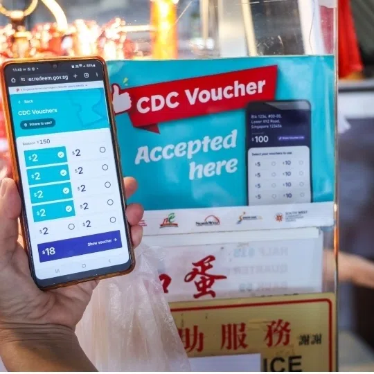 On the global stage, internet users here also had their eyes on major events, including the earthquakes in Myanmar, Bangkok, and the Air India crash.