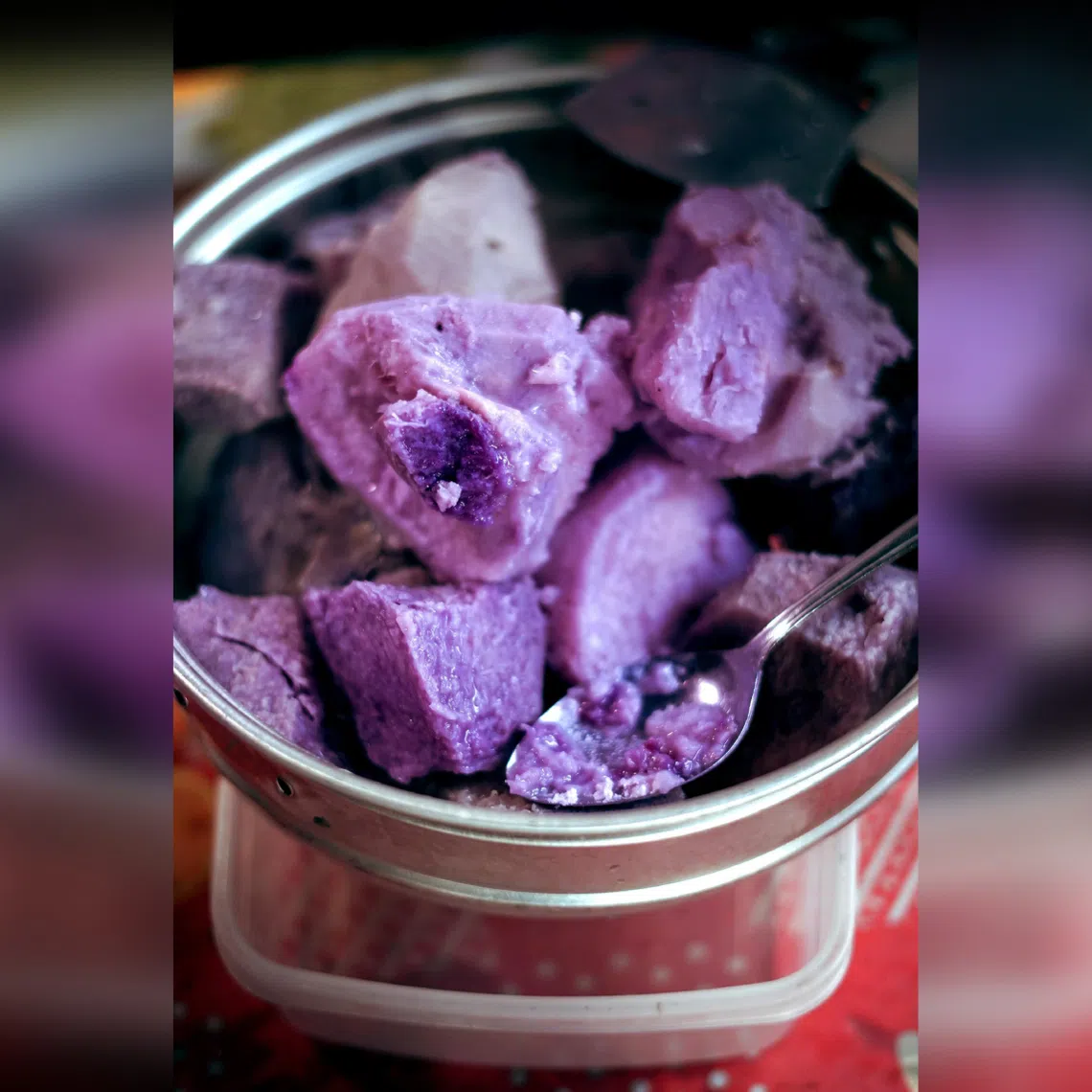JD Sips distributes Ube Cream Liqueur in Singapore.