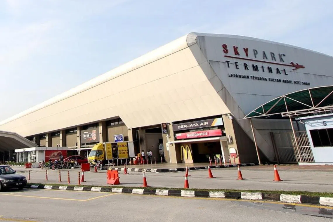 Subang airport currently serves as the base for SKS Airways, Firefly and Batik Air Malaysia commercial turboprop services.